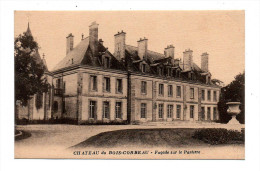 Saint  Hilaire De Loulay Les Sept Châteaux Vue Facade Arriere Cote Parc Du Chateau Du Bois Corbeau Pres Montaigu - Montaigu
