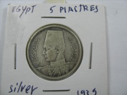 EGYPT 5  PIASTRES 1939  SILVER . LOT 5 NUM 12 . - Aegypten