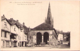 AIRVAULT - Les Halles Et Le Clocher - Airvault