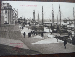 CPA  Douarnnenez. Le Port. Offert Par Les Conserveries... Pub - Douarnenez