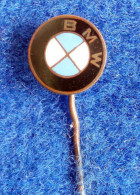 B M W, VINTAGE ENAMELED PIN - BMW