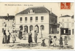 Carte Postale Ancienne Beauvoir Sur Niort - Hôtel De Ville - Beauvoir Sur Niort