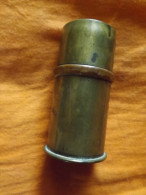 BRIQUET - GUERRE 14/18 - TRAVAIL DE POILU - DOUILLE 37 85 PDps 284 9 17 MARQUAGE GRENADE - Altri & Non Classificati