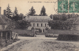 (d) La Machine - Pavillon Des Bois - La Machine