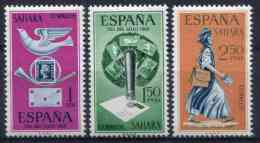 Timbres** De 1968 "Journée Du Timbre (Emblèmes Postaux, Porteur De Lettres)" - Spaanse Sahara