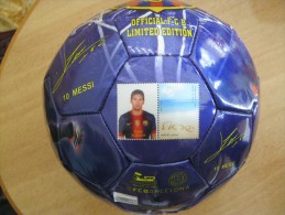 Souvenir Soccerball With The Stamp, Devoted L.Messi And To FCB Club. Limited Edition. It Is Delivered Without Air. - Andere & Zonder Classificatie