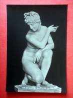 Crouching Venus After The Bath - Sculpture - Antique Roman Sculptures - DDR Germany - Unused - Otros