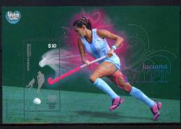 Argentina 2009 Serie Idolos Del Deporte: Luciana Aymar, Hockey. - Blocchi & Foglietti