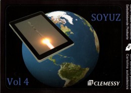 Salon Du Bourget 2013   Carte Postale Autocollante  Soyuz - Raumfahrt