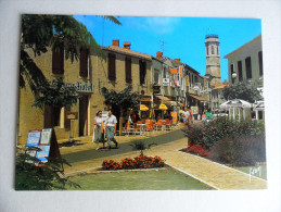 (P37A) St Pierre D´Oleron " Rue Piétonne " - Saint-Pierre-d'Oleron