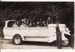 Carte Postale Photo AUTOMOBILE-BUS-AUTOCAR A SITUER A LOCALISER ?? - Busse & Reisebusse