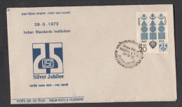 INDIA, 1972, FDC, I.S.I. Indian Standards Institute, Measurement, Geometry Designs, Mathematics, Bhopal Cancellation - Lettres & Documents