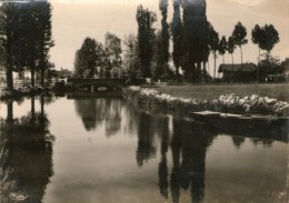 MAROLLES-les-BRAULTS - L'Orne Saonoise - Au Fond, Le Moulin  - 1957 - - Marolles-les-Braults