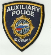 Police Slovaque- Slovakia,  écussons Tissu-Patches, Auxiliary Police Slovakia - Polizia