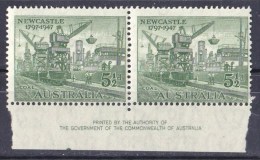 Australia 1947 Newcastle 51/2d Imprint Pair MNH - Ungebraucht