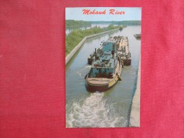 Erie Canal Near Schenectady NY Tug Boat   Not Mailed     Ref 1302 - Remorqueurs