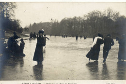 CPA( Sport Patinage A Glace)   PARIS L Hiver Patinage Au Bois De Boulogne - Eiskunstlauf