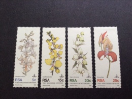 SOUTH AFRICA - SC 553/556, Mi 590/593, Yv 495/498 1981 Mh* - Unused Stamps