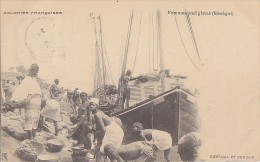 Afrique - Sénégal  -  AOF - Dakar - Travail Bâteaux Femmes Indigènes - Cachet Saint Louis 1903 - Sénégal