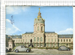 BERLIN  -  Charlottenburger   Schloss   -  Véhicules  Anciens - Charlottenburg