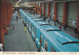 MONTRÉAL  STATION DE METRO MCGILL - Métro