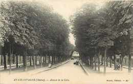 Marne - Ref A378- Ay Champagne - L Avenue  De La Gare -carte Bon Etat  - - Ay En Champagne