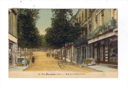 VIC-FEZENSAC  -  Rue De La République - Vic-Fezensac