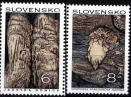 Slovakia 1997 Mi 280-281 ** Caves - Unused Stamps