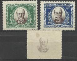 HUNGARY - 1925 M. Jokai. Lovely Offset On One. Scott 400-2. Mint Hinged * - Unused Stamps