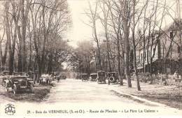 Verneuil-sur-Seine  (78) Le Père La Galette Route De Meulan - Verneuil Sur Seine