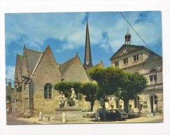 Neuillé-Pont-Pierre. La Mairie Et L'église. - Neuillé-Pont-Pierre