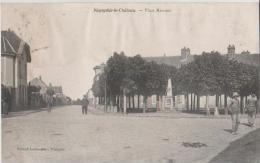 FRANCE - CPA - 78 NEAUPHLE-LE-CHATEAU (Yvelines) Place Mancest - Neauphle Le Chateau