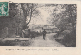 86 MOUSSAIS-la-BATAILLE Par VOUNEUIL-s-Vienne - Le Village - Vouneuil Sur Vienne