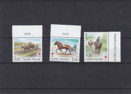 Croix Rouge - Chevaux - Soldats - Fusils - Finlande - Yvert 1211 / 13 ** - MNH - Nuovi