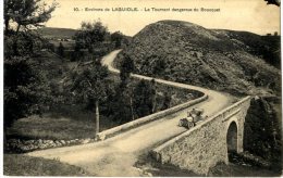 12  ENVIRONS DE LAGUIOLE  -  LE TOURNANT DANGEREUX DU BOSQUET - Laguiole