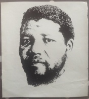 Impression Noir Et Blanc - Portrait De Nelson Mandela - Page Découpée Dans Une Revue - Other & Unclassified