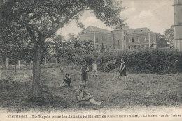 S S 19 /      C P A - BEAUMESNIL       (27)  LE REPOS POUR LES JEUNES PARISIENNES  LA MAISON VUE DES PRAIRIES - Beaumesnil