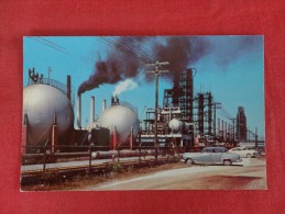 Refinery Scene In Beaumont Port Arthur Orange Area Of Texas  Not Mailed   Ref 1312 - Sonstige & Ohne Zuordnung