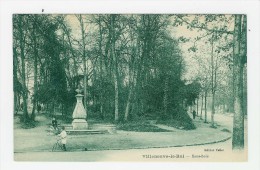 VILLENEUVE LE ROI - Sous Bois - Villeneuve Le Roi