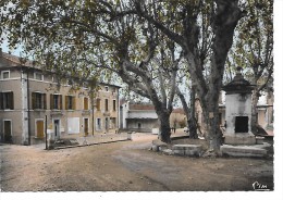 ROBION - La Mairie, La Poste Et La Fontaine - Robion