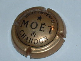 Capsule De Champagne - Moët & Chandon BRUT IMPERIAL - CC-14 - Möt Et Chandon