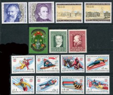 Austria - 15 Different Stamps - Collections