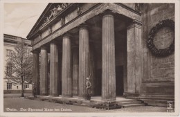 JEUX  OLYMPIQUES DE BERLIN 1936 : MONUMENT D'HONNEUR - Olympic Games