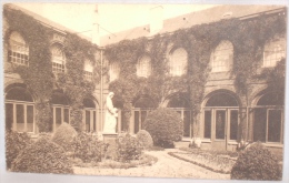 Eeklo. Institut Notre Dame Aux Epines. O.L.V. Ten Doorn Inrichting. Jardin Saint-Joseph. Binnentuintje. - Eeklo