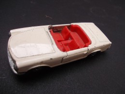 " MATCHBOX"  SERIESS N°27  -  MERCEDES 230SL  - MADE IN ENGLAND  BY LESNEY  -  PATENT N° 983558   SUPERFAST - Toy Memorabilia