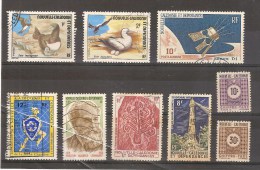 NOUVELLE CALEDONIE - LOT DE 9 TIMBRES - Collections, Lots & Series