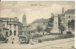 BRESSUIRE  ( Deux-Sèvres ) -  SUR LA PLACE CARNOT -  1914 - Bressuire
