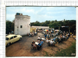 Restaurant   "  DE  UITKIJKTOREN "     SPEELTUIN   -  KLUISBERG   ORROIR -  Terrasse  -  Véhicule Ancien - Kruibeke