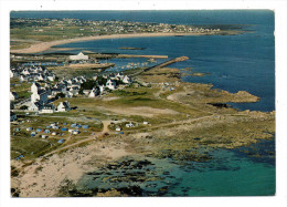 Plobannalec Lesconil Dans Les Années 60 Vue Aerienne Sur Village Villas Du Front De Mer Camping Port Et Plage Des Dunes - Lesconil