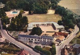 28 // CHATEAUNEUF EN THYMERAIS  Le Groupe Scolaire Et La Piscine   Vue Aérienne   CPSM 150 X 105  Edit  CIM - Châteauneuf